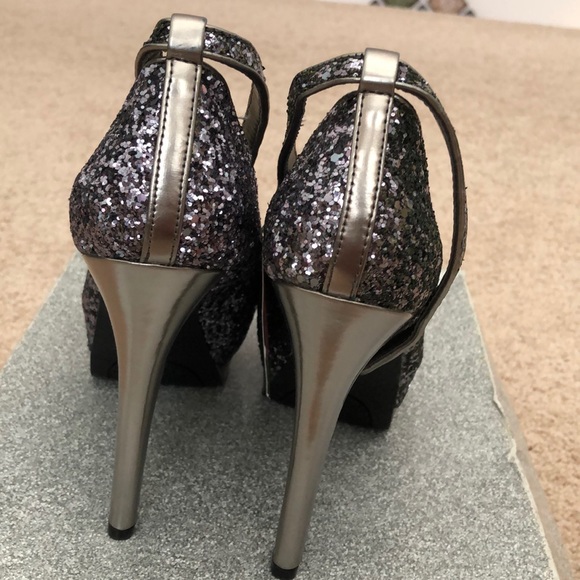 Gorgeous heels - Picture 5 of 7